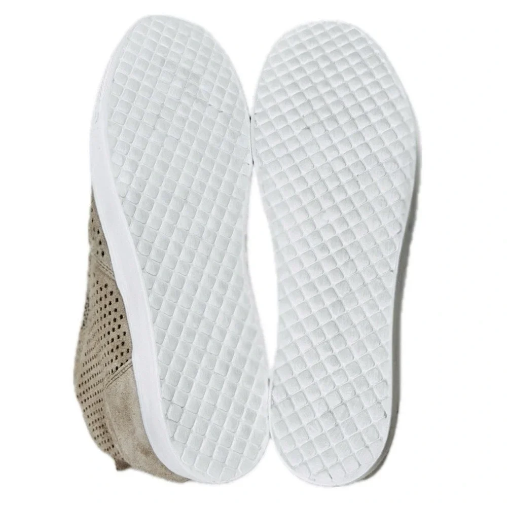 🥾🌿 STEVE MADDEN‎ Wedgie-P Perforated Suede Wedge Sneakers Tan 8.5M